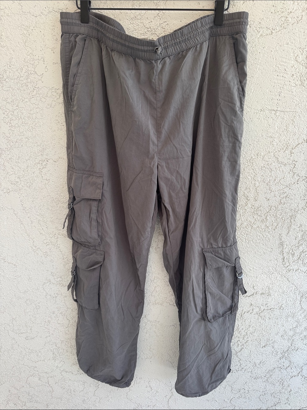 Women’s elastic waist detail Cargo Pants in Gray - Casual Utility Style size XL